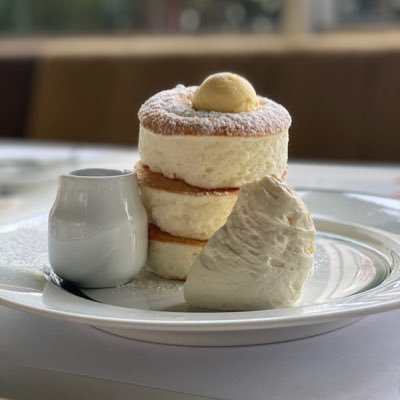 danisfahreza's profile picture. 20 tahun lagi 2045