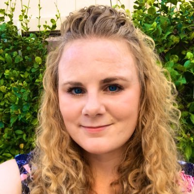 hallieloewy's profile picture. 