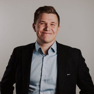AarneUrvas's profile picture. Sijoitusasuntojen ja asuntosijoittamisen ammattilainen.
https://t.co/iyEiX7kuKm