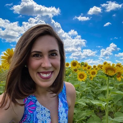 Brandie Kramer (@BrandiePiper ) Brand & social marketing at @ksdknews & adjunct prof @UMSL. Runner, royal family enthusiast. My dog is named after Pippa Middleton. Brandie Kramer (@BrandiePiper )