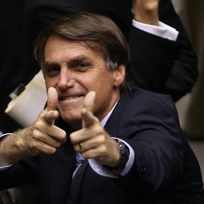 Conservador. Direita Segue Direita.