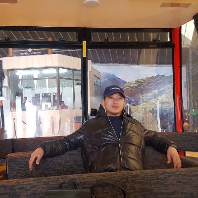 Chung43119480's profile picture. Asss