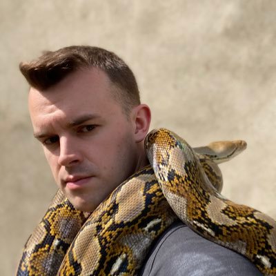 9SIqEaaIq6LvvbO's profile picture. Содержу разных животных. Коллекционирую вещи по войне.