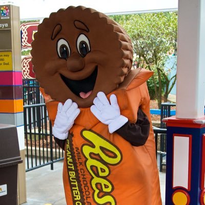 Follow for updates (parody account. Not officially associated with Hershey Park. Please don’t be mad at us)