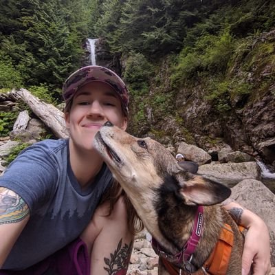 tahnskies's profile picture. 