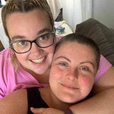Katey. 29. ER Nurse 👩🏼⚕️. Obsessed with Grey's Anatomy & Taylor Swift. Lover of puns and bad jokes. TM&ZM&ZI💕🏳️🌈