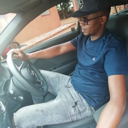 BiggyMorobane's profile picture. music music