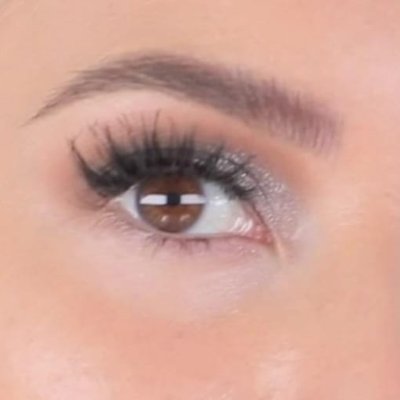 lizrightnow's profile picture. 