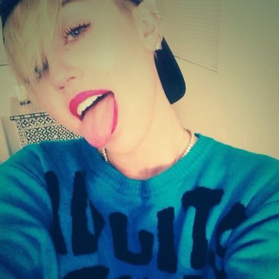 Japanese Smiler. Miley Cyrus / Zayn / 洋楽 / チョコプラ