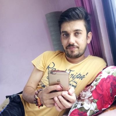 कठै मेरो देश सपूत खोलामा फालिन्छ्न
भ्रष्ट दलाल अनि लुटेर सत्तामा उचालिन्छन
प्रजातन्त्र लोकतन्त्र गणतन्त्र सबै आयो नेपाल मा
बिकास भाषणमै आउँछ केबल कार्यकता पालिछ
