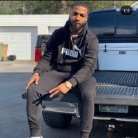 ChrisG. (@lilg_bedareason) Twitter profile photo