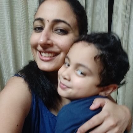 Yashwana2's profile picture. Dentist