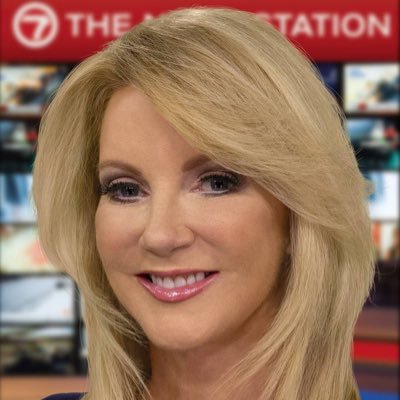 Peabody/National Murrow/Emmy award winning Investigative Reporter for @wsvn in Miami. Have a tip? Email me khensel@wsvn.com or call 305-627-CLUE