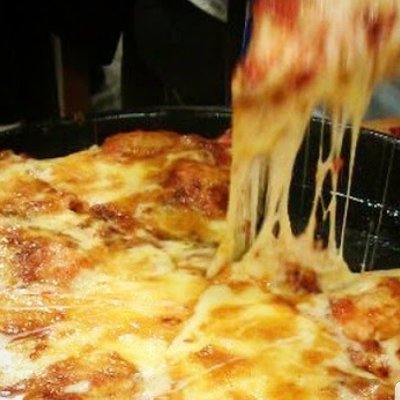 PizzaConMuza's profile picture. Escribo sobre política, sociedad, actualidad y en general mi vida en un blog que he llamado Fainazo de Actualidad.

Link al blog en mi perfil, ¡visítalo!