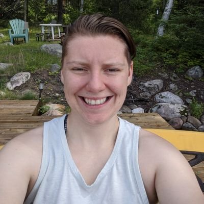 MoToGo's profile picture. Tannest knees around