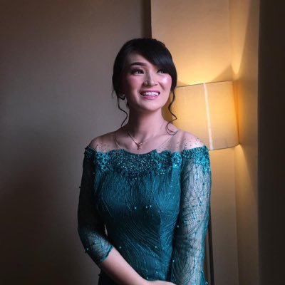fourtinafh's profile picture. Blessed.