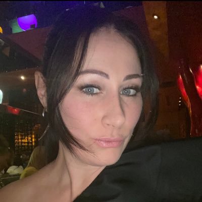 BurrowsCarley's profile picture. 