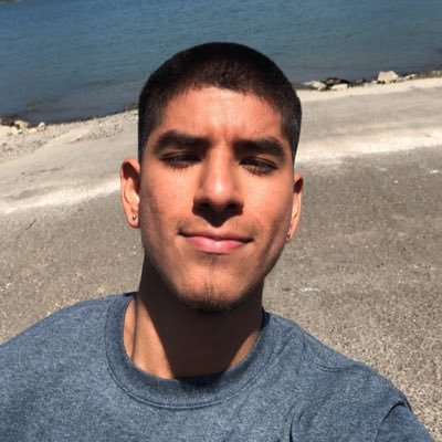 bryanv___'s profile picture. :)