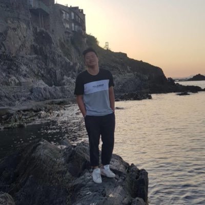 22 y.o | Handball is life | Fondateur de DEWETO Web Agency | Lyon / Chambéry