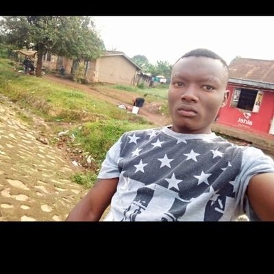 WExtravganza's profile picture. LAB technician ug