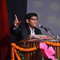Lakshya Chhabaria (#BacktoSchool) (@laqshey) 's Twitter Profile Photo Lakshya Chhabaria (#BacktoSchool) (@laqshey) 's Twitter Profile Photo