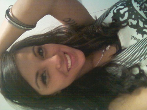 ness_chec's profile picture. a mom, girlfriend, sister, daughter, niece, grandaughter, friend