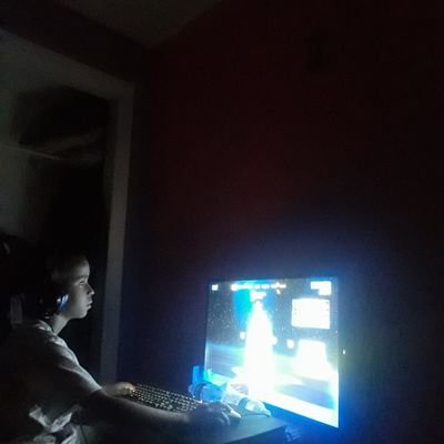 FlashifyNg's profile picture. player for @NGGAMING_ggs,love streaming makeing fortnite montages to entertain people