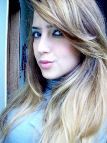 bruna_linda123's profile picture. 