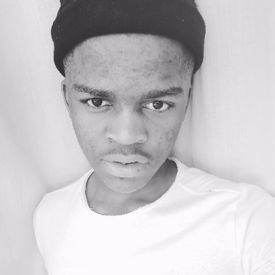 dorcuss_sa's profile picture. @IGDorcuss
I pray for better days 🙏❤
I don't wish for something, I work for it ❤

🎙Upcoming artist 🎙




👁V☀