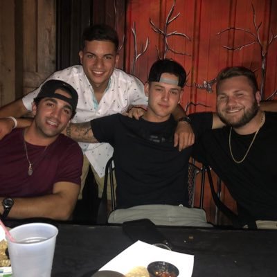 rferraiola's profile picture. Utica College