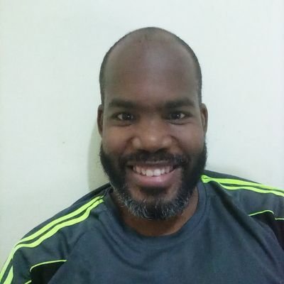 Quimico, Locutor, amante de los deportes y la musica. Licey y Red Sox fan.