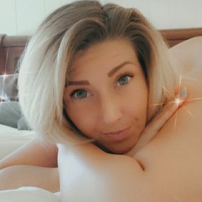 VERIFIED 18+ NSFW. Back up account for @theEmpressCHAOS Domme/switch. MILF. CamGirl. Content Creator. Sex Toy Reviewer. Playful. Addictive. Fetish Friendly