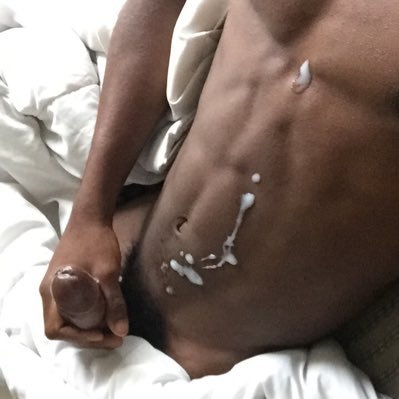 Wayne14014735's profile picture. 26 living my best life. Well, at least trying to. Strike up a conversation 🤷🏾‍♂️