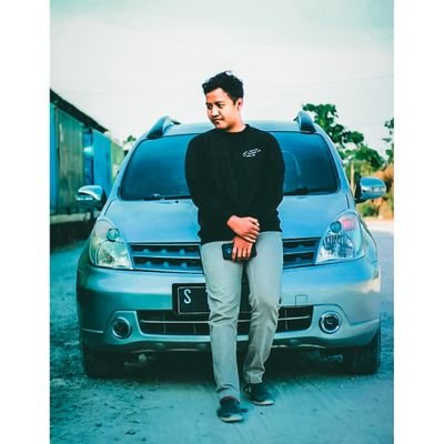 Tahapan kesuksesan itu teramat panjang, dari jatuh, bangun, jatuh hingga bangun lagi”.