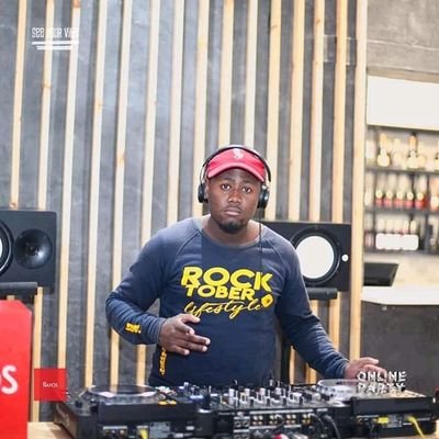 Artist | Producer | DJ
Genres, Gqom, HouseMusic, Piano, and Commercial.
Contact details:
litajacob9@gmail.com / mbewusivuyile502@gmail.com