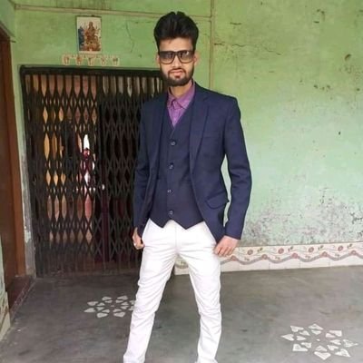 AdiityaGiri's profile picture. Rajnitik