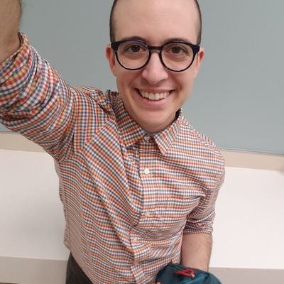 JesseMDtobe's profile picture. M4 interested in family med, trans health, and so much more! Practicing plant parenthood and chilling w/ my cat over quarantine 🏳️‍🌈 he/they