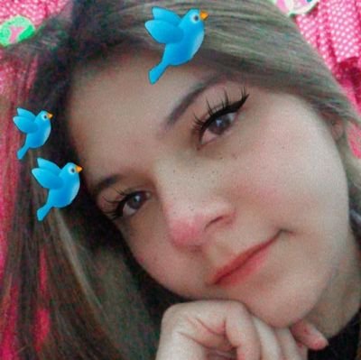 Brielly_Maciel's profile picture. Gaúcha, capricorniana e colorada, 17 anos!