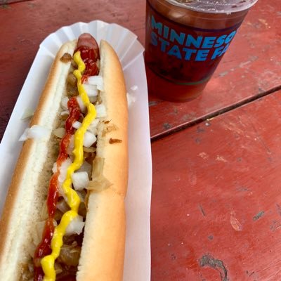 Hansen’s Foot Longs & Corn Dogs...A State Fair Tradition! Join us for the MN State Fair Food Parade Aug. 20-23, Aug. 27-30, Sept. 3-7!