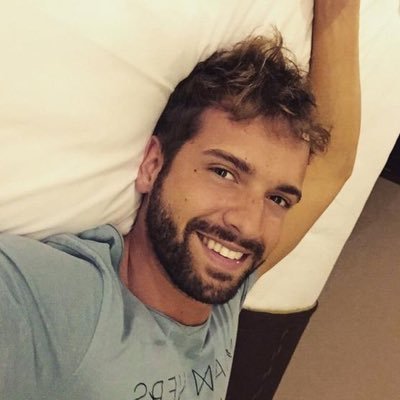 Alexis37919835's profile picture. Toujours disponible :)