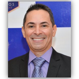 Fundador e CEO da Ultralight, líder brasileiro na fabricação de armadilhas luminosas para controle de insetos voadores. Engenheiro Mecânico, graduado pela USP.