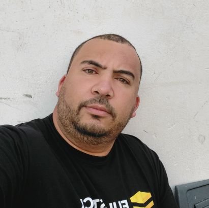 Analista de Sistemas, amante da tecnologia e ultimamente focado em Django, Python e outras coisitas mais...