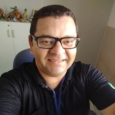 Sou Cristão conservador; amo minha família e luto por um mundo melhor, com Deus acima de todos.