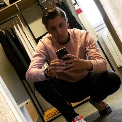 24 yo 👨🏼‍⚕️💉