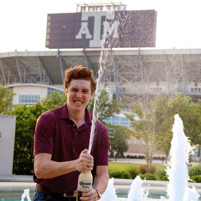 TAMU20 / insta: Martle_eats