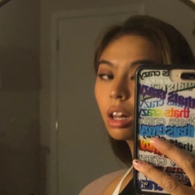 julia_wenceslao's profile picture. fordham