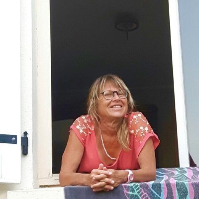 Bien être voyageuse yoga life aime la liberté