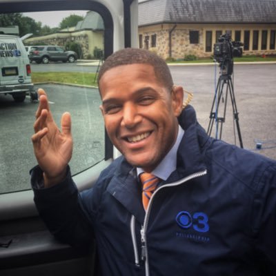 Howard Monroe
3x Emmy-losing Anchor/reporter. Craft beer. Coffee. Local News. Feel free to say, Hi! IG 📸: hmonroenews