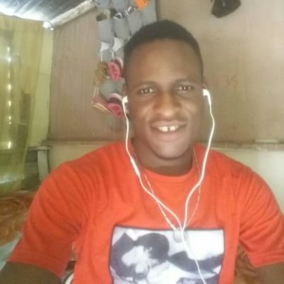 je suis nationalité haïtienne, né au Gonaïves Artibonite,résidé en République Dominicaine..