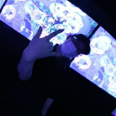 料理したり酒飲んだりたまにDJしたり
◆音ゲー曲クラブイベント『BECONE』(@becone_ )主催
◆バンやろは人生
◆料理→ #とてごはん 
◆🚑スバ友🌸35P🎪座員🖋読者
※全ては個人の感想です🫠🫠🫠